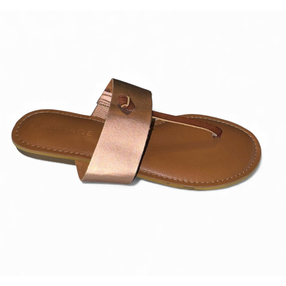 Rampage Maxxi Rose Gold Metallic Flat Sandals Size 8 Trendy Summer Slip-Ons